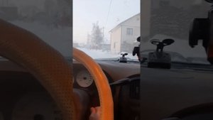 Крайслер Вояджер. Заводим в мороз.