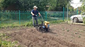 Окучивание картофеля мотокультиватор  Нева