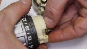 Какой шуруповерт лучше купить / AEG bs12g / шуруповерт аег