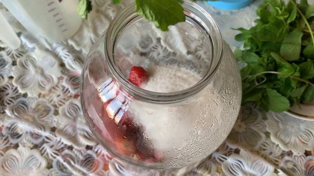 КЛУБНИЧНЫЙ МОХИТО НА ЗИМУ !!!