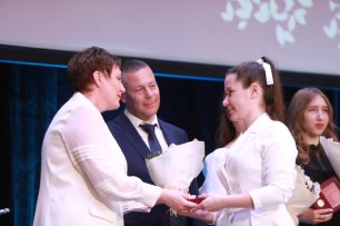 В Ярославле наградили лучших выпускников 2022 года