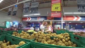 Скупились на дачу