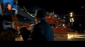 Зубарев смотрит фильм Я ЛЕГЕНДА