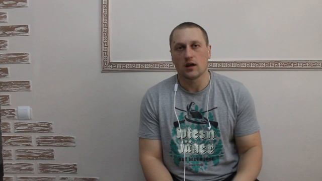 Бойцовый щенок Ам Стафф кусает руки и ребёнка, можно ли играть детям со щенком???? смотреть онлайн