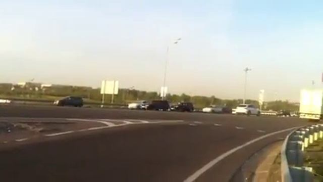 Пробка на трассе М-7 смотреть онлайн