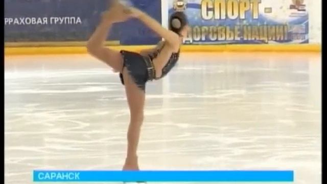 Более ста фигуристов чертят «мордовские узоры» смотреть онлайн