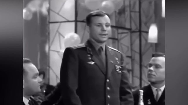 Новогоднее поздравление от Юрия Гагарина. «Голубой огонёк»