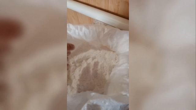 Зимняя подкормка. Недорогая сахарная пудра для канди- 25 грн/кг смотреть онлайн