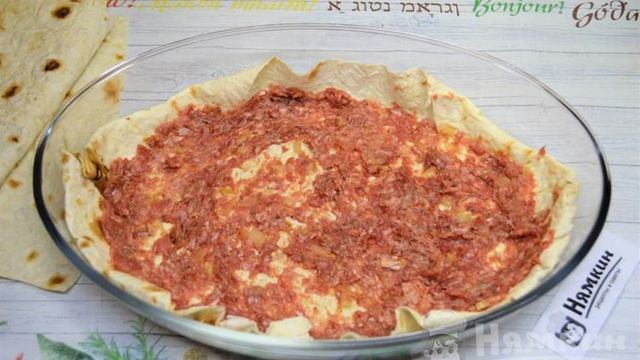 Лазанья из лаваша с фаршем и сыром в духовке