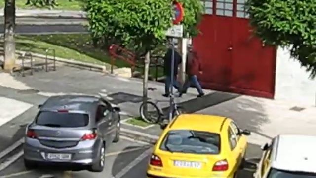 Prueba video Canon Powershot A410 3,2 MP смотреть онлайн