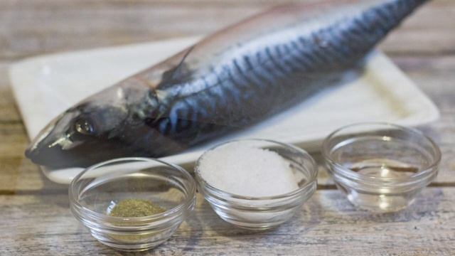 Скумбрия пряного посола в домашних условиях - вкусно и просто! Вариант закуски на Новый Год!