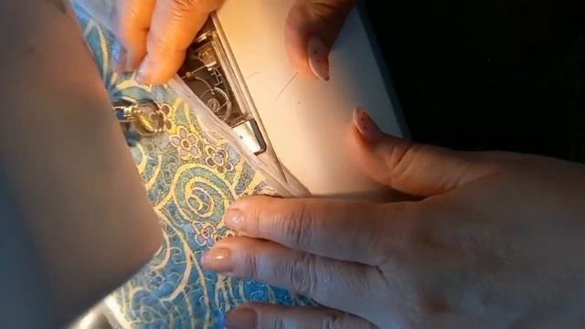 Как сделать трендовый чехол для телефона или очков из обрезков! Техника пицца. смотреть онлайн