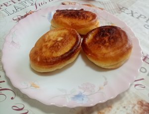 Готовим оладьи на кефире.