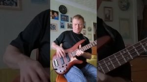 Super Fuzz на басу, тестирую фузз Behringer SF 300