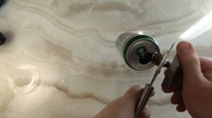 Как ровно и быстро отрезать алюминиевую банку (lifehack)