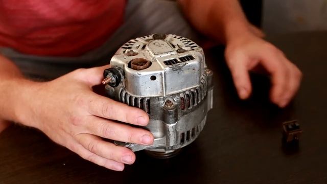 Краткий Обзор Генератор Suzuki Denso смотреть онлайн