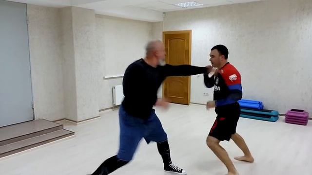 Продолжение разминки.Часть 3 смотреть онлайн