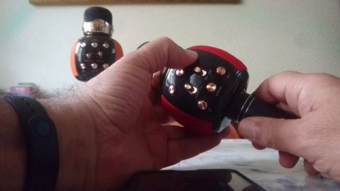 Микрофон-караоке-радиоFM-стерео колонки !!! WS-2911.