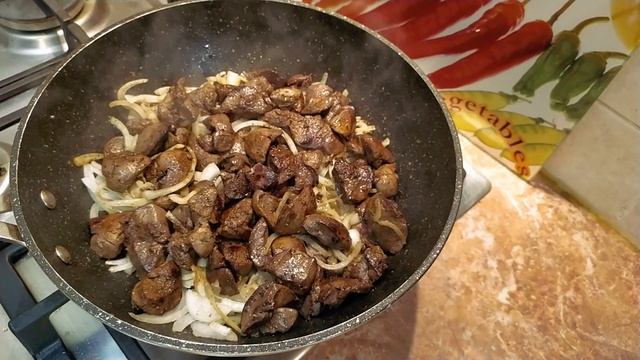 Печень куриная . Нежнейшая Печенка в сметаной подливе  .Ну Очень Вкусно