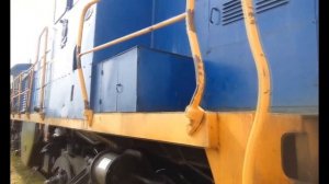 Сильно уставший тепловоз на солярке и масле. Обзор ТГМ4а. // Very tired locomotive.