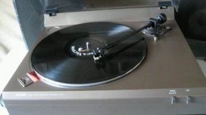 Turntable  SHARP RP-31HB