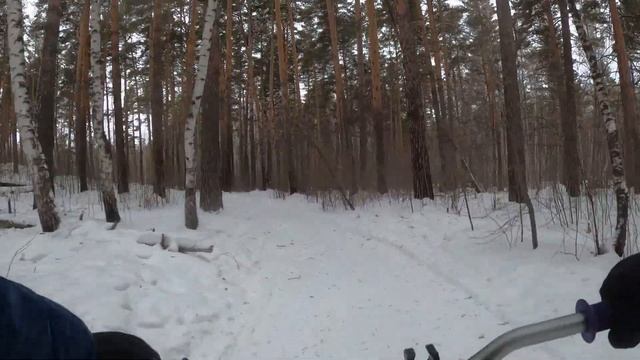 FIXED GEAR. первая покатушка зимой в этом году, успел смачно упасть. смотреть онлайн