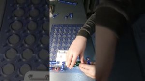 Электронный конструктор Знаток 999. Схема диктофона!