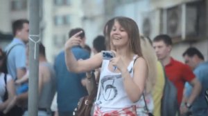 К нашим девушкам нужно подкатывать только на Lamborghini