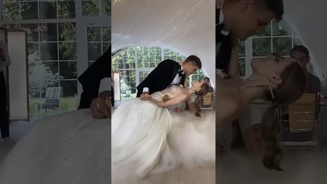 Невероятно красивый свадебный танец ?
