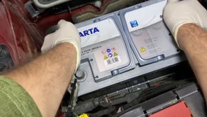 MERCEDES GLC HOW TO CHANGE REPLACE BATTERY X253 BATTERIE WECHSELN B1F4500