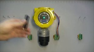 Калибровка нуля  магнитным ключом по окружающему воздуху . Газоанализатор ДГС ЭРИС-230. (ч.1)