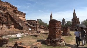 Тайланд Аютия, Знаменитая Голова Будды