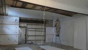 Как 6 метровый профлист крепить к потолку в одного.Часть№2//the sheet to the ceiling