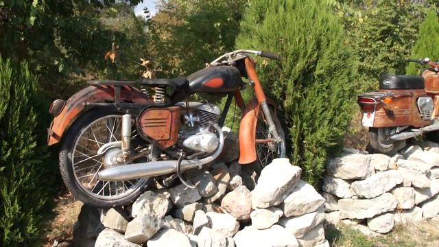 Аллея Мотоциклов в Варне смотреть онлайн