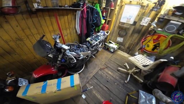 Honda VFR 750 ЛЕГЕНДА о многострадальных карбюраторах смотреть онлайн