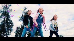 Дочь Гогунского Милана - хит 'Малявка' и зажигательный танец трех подруг