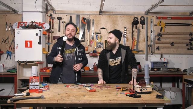 МЫ ИЗ 90х - ЭКСПЕРИМЕНТ: САМАЯ МОЩНАЯ ПЕТАРДА! смотреть онлайн