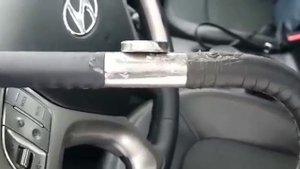 Неудачная попытка угона автомобиля  Механический блокиратор руля Питон.mp4