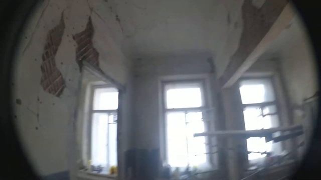 10. Промежуточный итог после расчистки и подготовки. Реставрация потолка и ремонт стен. Старый фонд смотреть онлайн