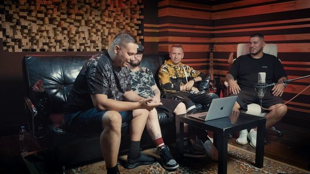 Квазар подкаст №11 - Обсуждаем новый клип Варчуна и Stradi, Зачем такой сложный сюжет?