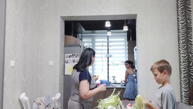 Харьков Ждём гостей ? Прощальный ужин смотреть онлайн