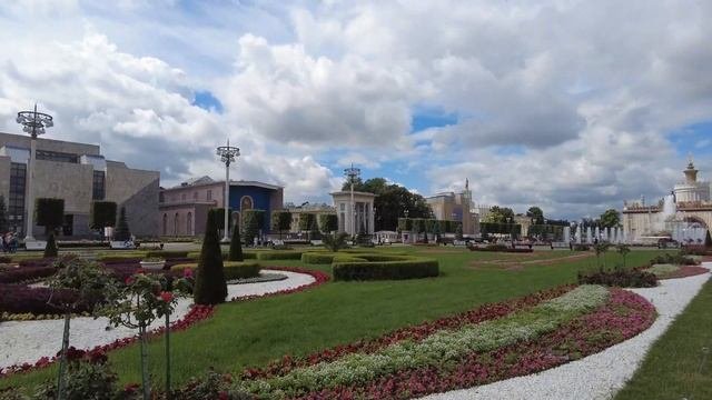 Куда сводить ребенка в Москве)))