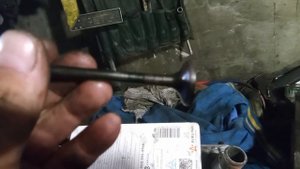 замена маслосъёмных колпачков со снятием ГБЦ . почему не стоит менять без снятия гбц . замена мск