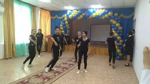 Очень классный флешмоб танец ??