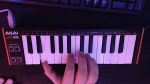 Primera semana con AKAI LPK 25 mk2 y FL Studio (Gratis)