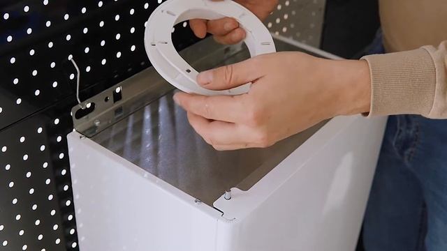 Подключение коаксиального дымохода 60/100 к котлу фирмы Bugatti. Инструкция по сборке дымохода. смотреть онлайн