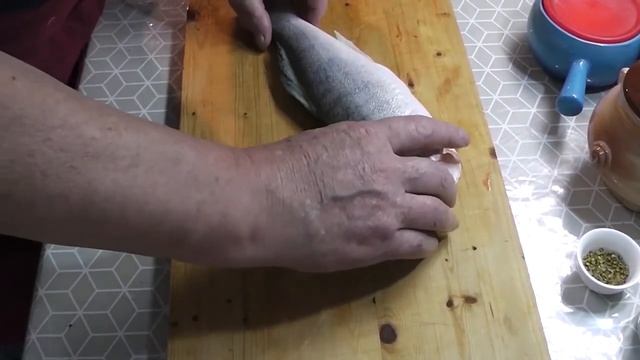 Как разделать на филе судачка, три способа. Филе жареное. смотреть онлайн