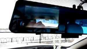 Renault Duster видеорегистратор с камерой заднего вида