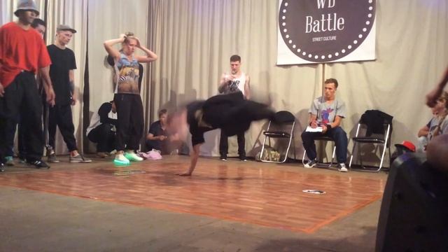 Azimut&SkyMari vs Стич&Ярослав(Dominant) смотреть онлайн