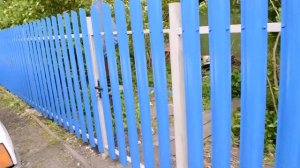 Забор из евро штакетника